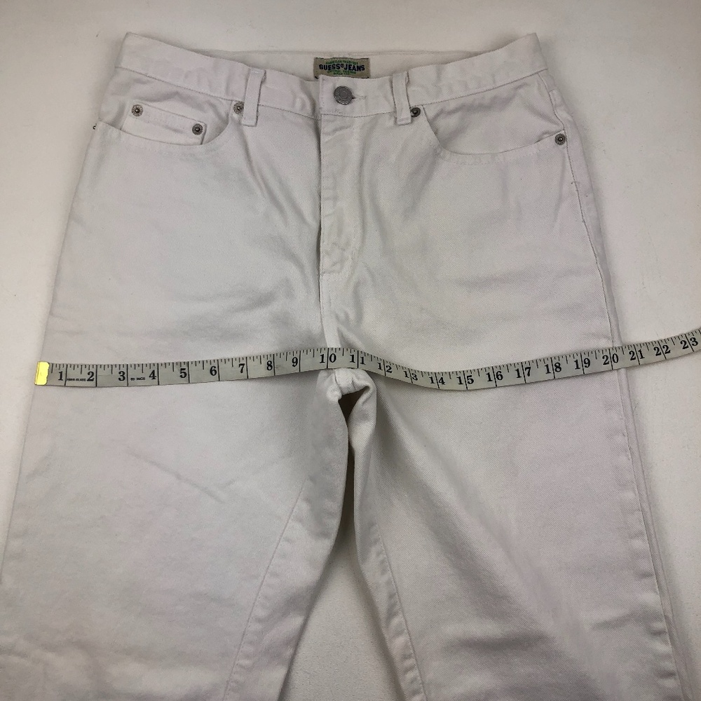 Guess Jeans - Picture 5 of 9